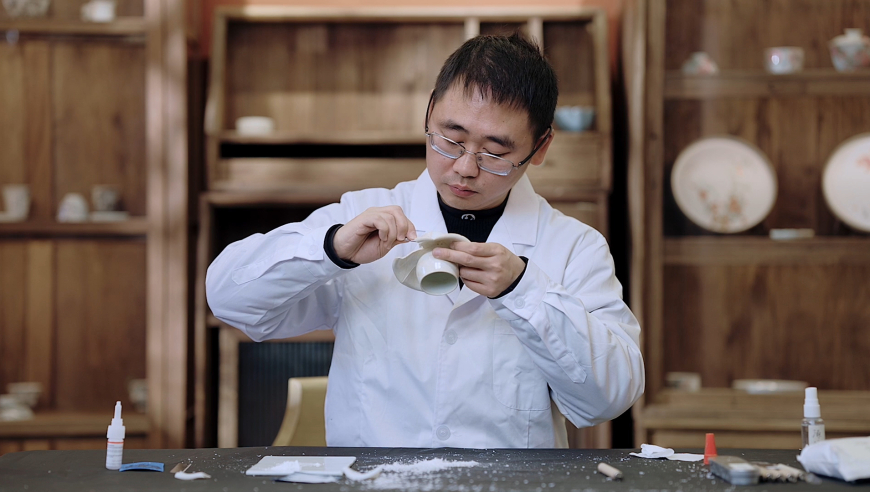 中消协提示远离网购陷阱,澳门一肖一码100准免费资料,精准解释落实的人生哲理_内测版V1.38